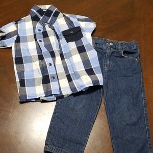 Boys short sleeve and pant set size 2t